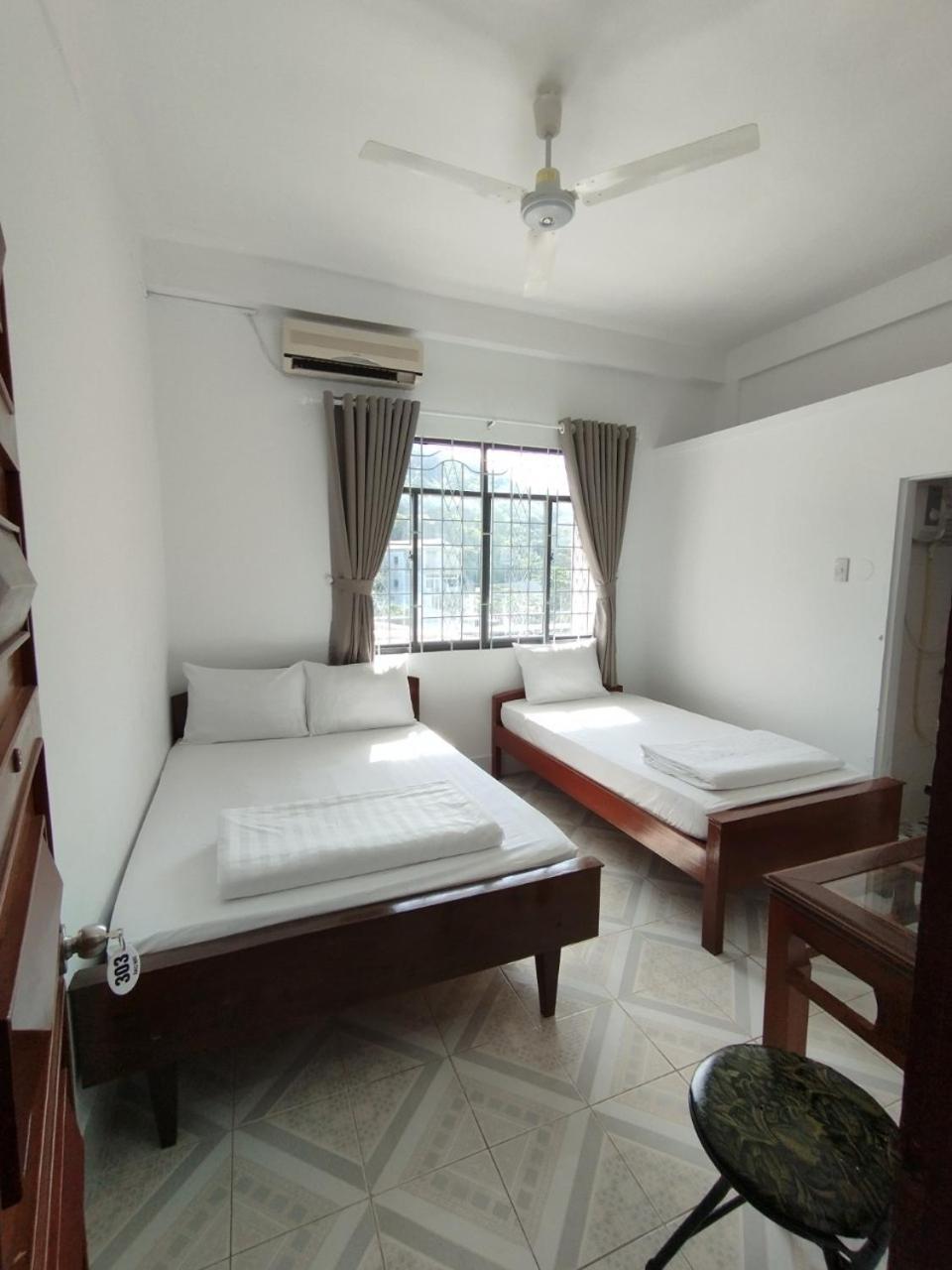 Hotel Nha Nghi Sao Mai à Hà Tiên Extérieur photo