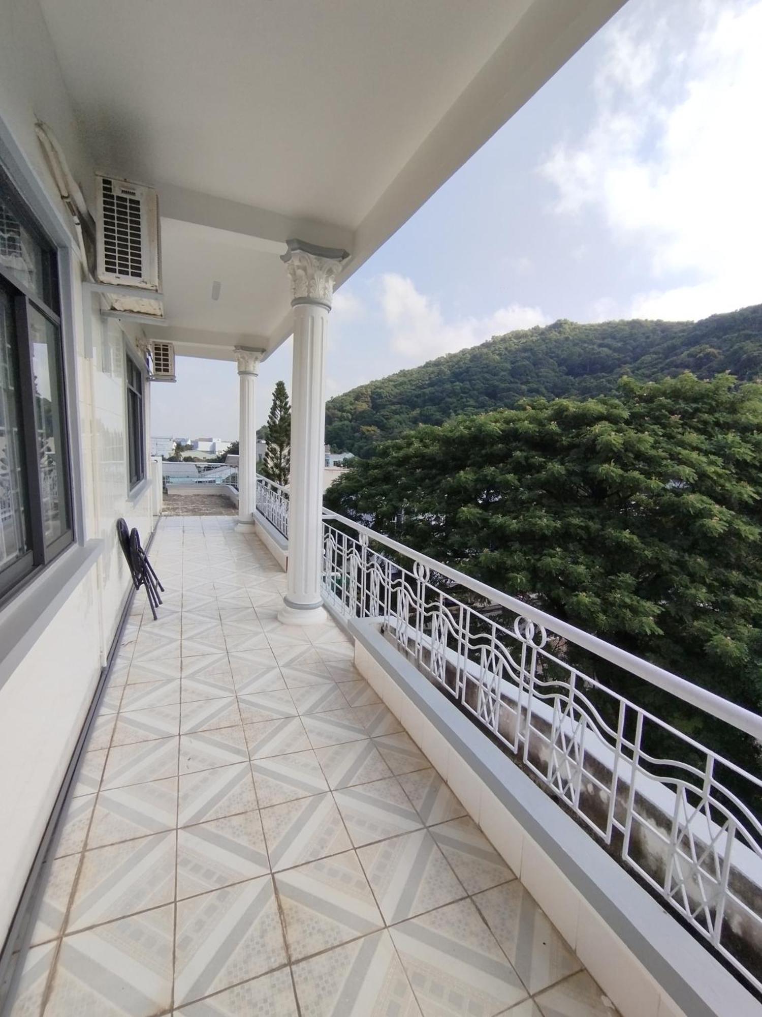 Hotel Nha Nghi Sao Mai à Hà Tiên Extérieur photo